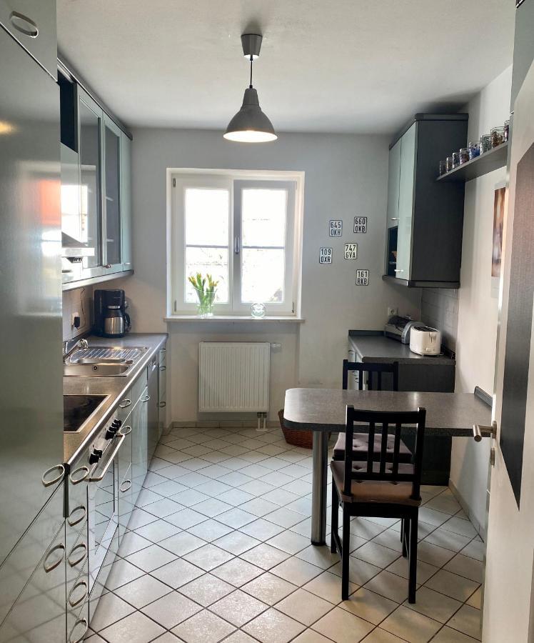 3 Zimmer Ferienwohnung Hellmairs 莱希河畔兰茨贝格 外观 照片